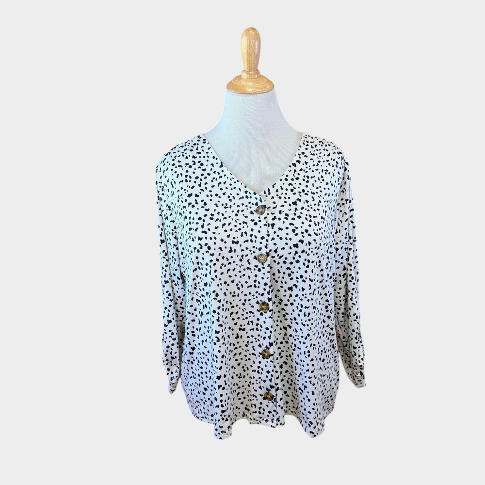 All in Love Womens XL Dalmatian Print V-Neck Button Down Roll Tab Sleeve Blouse